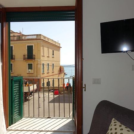 Ninina Boutique Suites Salerno Eksteriør bilde