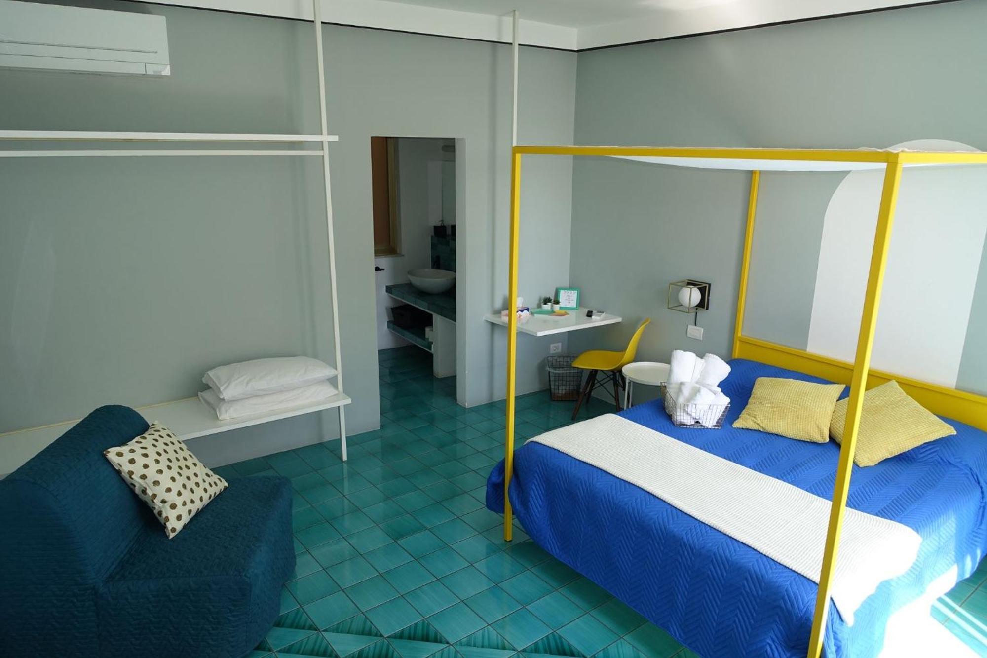 Ninina Boutique Suites Salerno Eksteriør bilde
