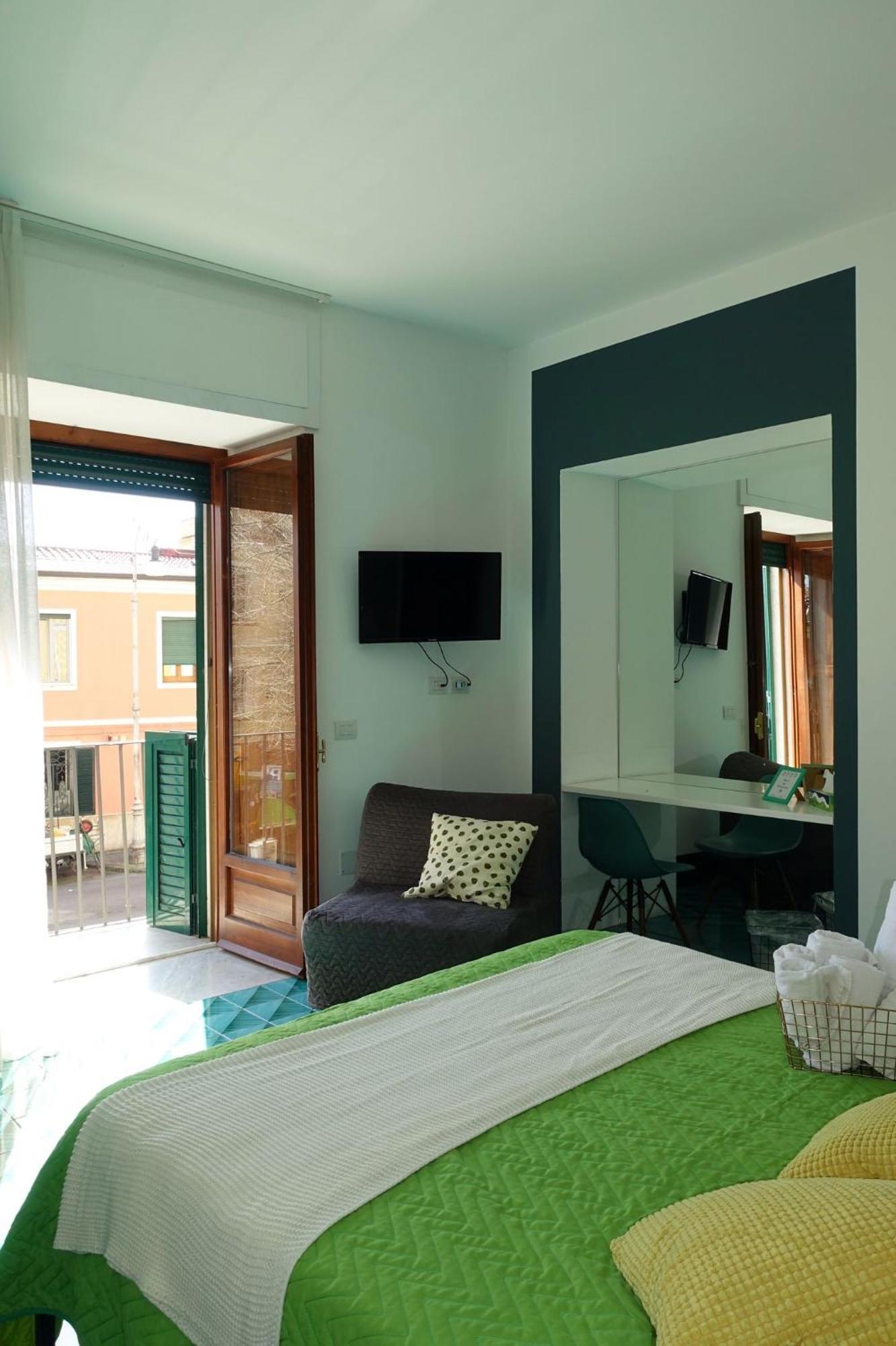 Ninina Boutique Suites Salerno Eksteriør bilde